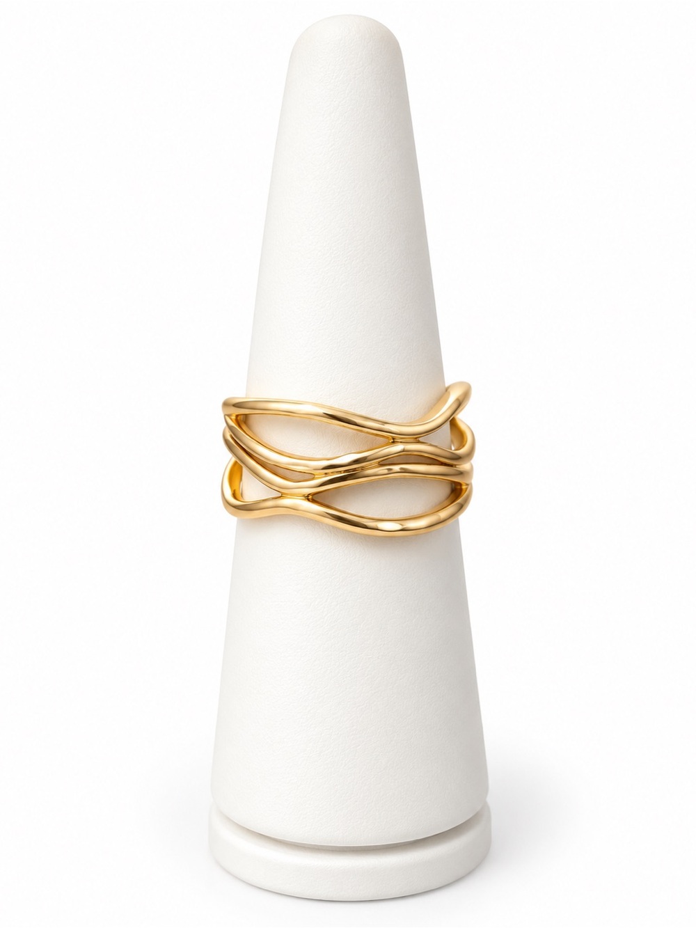 Gold wavy ring size 8.25